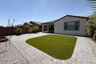 1636 W Estes Way, Phoenix, AZ 85041 - Photo 30