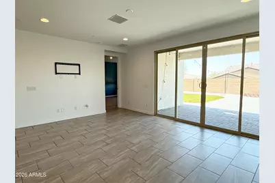 1636 W Estes Way, Phoenix, AZ 85041 - Photo 4