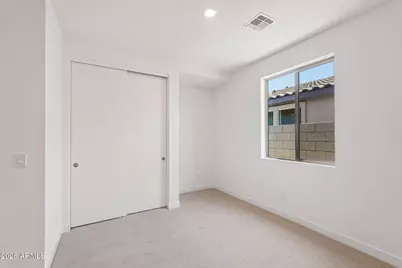 7951 W Loma Lane, Peoria, AZ 85345 - Photo 30