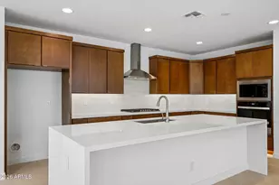 7951 W Loma Ln, Peoria, AZ 85345 - Photo 12