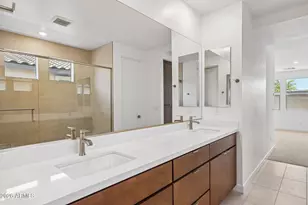 7951 W Loma Ln, Peoria, AZ 85345 - Photo 22