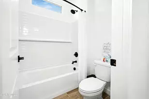 18191 W Watkins St, Goodyear, AZ 85338 - Photo 34