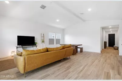 7909 N 86th Lane, Glendale, AZ 85305 - Photo 10