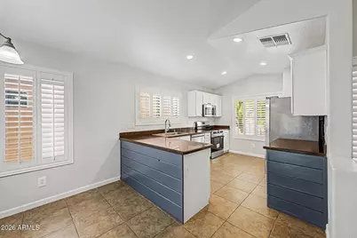 10232 W Preston Lane, Tolleson, AZ 85353 - Photo 8