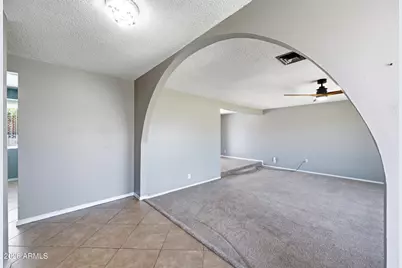 3737 W Griswold Road, Phoenix, AZ 85051 - Photo 2