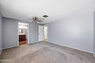 3737 W Griswold Rd, Phoenix, AZ 85051 - Photo 14