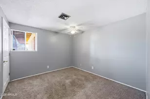 3737 W Griswold Rd, Phoenix, AZ 85051 - Photo 20