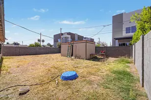 3915 E Cheery Lynn Rd, Phoenix, AZ 85018 - Photo 30