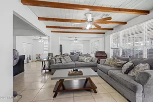 3915 E Cheery Lynn Rd, Phoenix, AZ 85018 - Photo 10