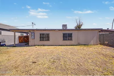3915 E Cheery Lynn Road, Phoenix, AZ 85018 - Photo 32