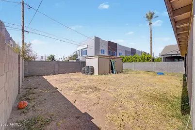 3915 E Cheery Lynn Road, Phoenix, AZ 85018 - Photo 34