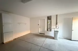 43966 W Cypress Ln, Maricopa, AZ 85138 - Photo 22