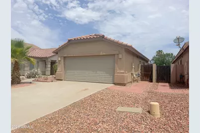 43966 W Cypress Lane, Maricopa, AZ 85138 - Photo 2