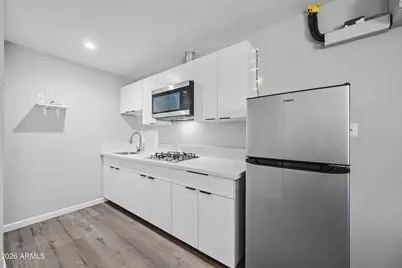 3025 N 32nd Street #59, Phoenix, AZ 85018 - Photo 4