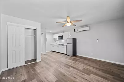 3025 N 32nd Street #59, Phoenix, AZ 85018 - Photo 2