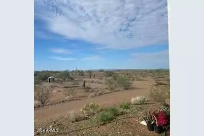 35439 W Carefree Highway, Wickenburg, AZ 85390 - Photo 20