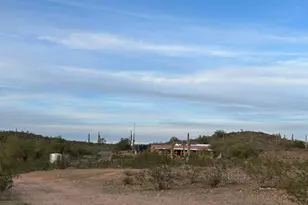 35439 W Carefree Hwy, Wickenburg, AZ 85390 - Photo 1