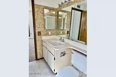 10134 W Signal Butte Circle, Sun City, AZ 85373 - Photo 12