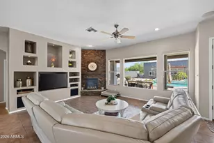 39609 N 1st St, Phoenix, AZ 85086 - Photo 4