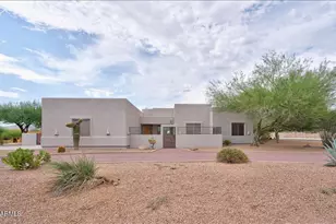 39609 N 1st St, Phoenix, AZ 85086 - Photo 2