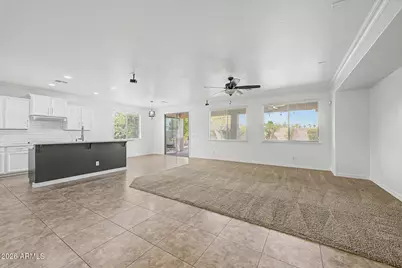 590 W Powell Way, Chandler, AZ 85248 - Photo 8