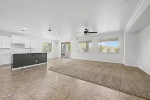 590 W Powell Way, Chandler, AZ 85248 - Photo 8
