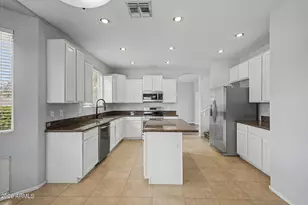 3533 E Wildhorse Dr, Gilbert, AZ 85297 - Photo 16