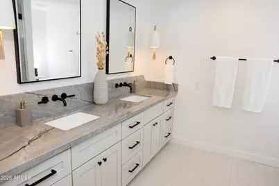6302 E Winchcomb Drive, Scottsdale, AZ 85254 - Photo 22