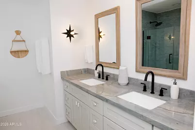 6302 E Winchcomb Drive, Scottsdale, AZ 85254 - Photo 20