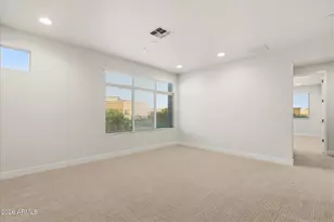 1949 W Kinfield Trail, Phoenix, AZ 85085 - Photo 18