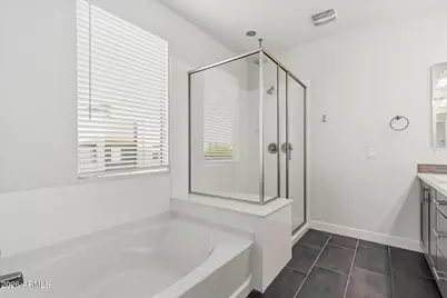 1949 W Kinfield Trail, Phoenix, AZ 85085 - Photo 24