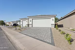 2301 N Shannon Way, Mesa, AZ 85215 - Photo 2
