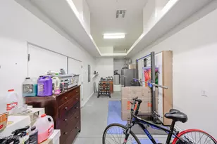 925 E Valencia Dr, Phoenix, AZ 85042 - Photo 46