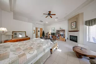 925 E Valencia Dr, Phoenix, AZ 85042 - Photo 34