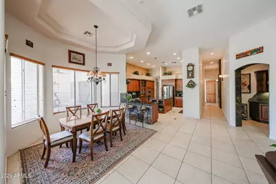 925 E Valencia Drive, Phoenix, AZ 85042 - Photo 14