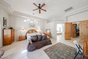 925 E Valencia Dr, Phoenix, AZ 85042 - Photo 22