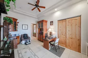 925 E Valencia Dr, Phoenix, AZ 85042 - Photo 36
