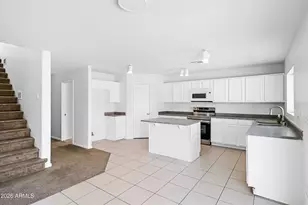 22620 W Yavapai St, Buckeye, AZ 85326 - Photo 10