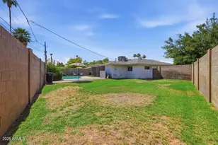 1321 E Earll Dr, Phoenix, AZ 85014 - Photo 32