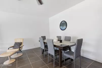 1321 E Earll Dr Drive, Phoenix, AZ 85014 - Photo 10