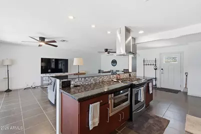 1321 E Earll Dr Drive, Phoenix, AZ 85014 - Photo 14