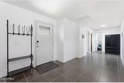1321 E Earll Dr Drive, Phoenix, AZ 85014 - Photo 4