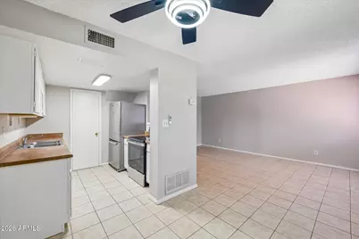 4453 E Pueblo Avenue, Phoenix, AZ 85040 - Photo 8