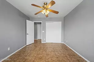 11207 W Hopi St, Avondale, AZ 85323 - Photo 16
