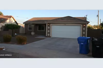 11207 W Hopi Street, Avondale, AZ 85323 - Photo 1