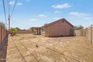 11207 W Hopi St, Avondale, AZ 85323 - Photo 30