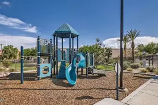8192 N 22nd Dr, Phoenix, AZ 85021 - Photo 16