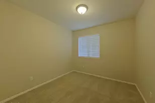 17220 N Wavyleaf Ave, Surprise, AZ 85374 - Photo 14