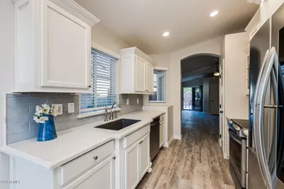 15703 N 33rd Place, Phoenix, AZ 85032 - Photo 10