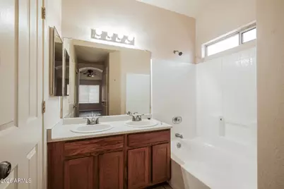 8912 N 114th Avenue, Peoria, AZ 85345 - Photo 14